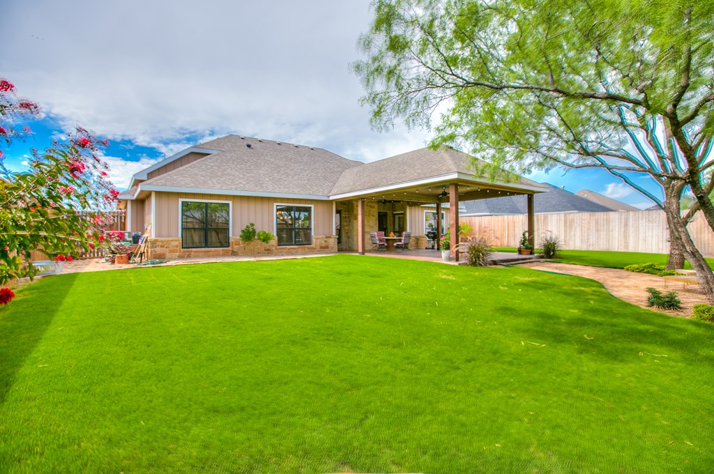 2033 Silver Creek Court Property Photo 40