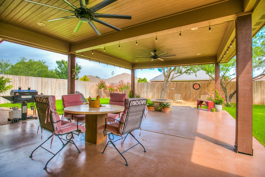 2033 Silver Creek Court Property Photo 43