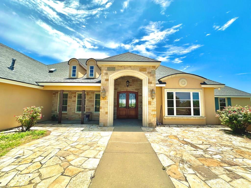 15901 Fm 2402 Property Photo 1