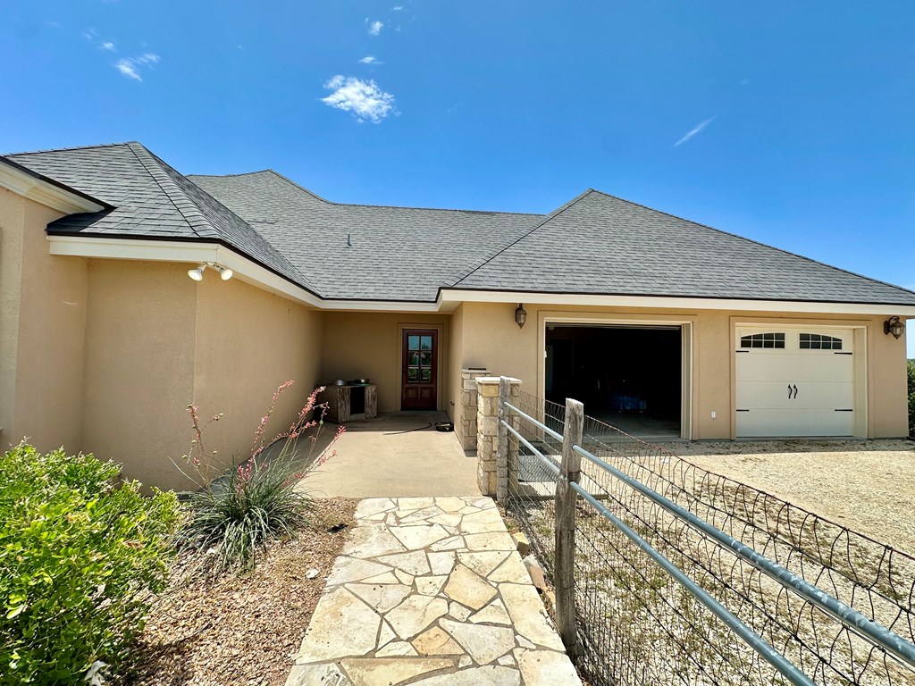 15901 Fm 2402 Property Photo 6