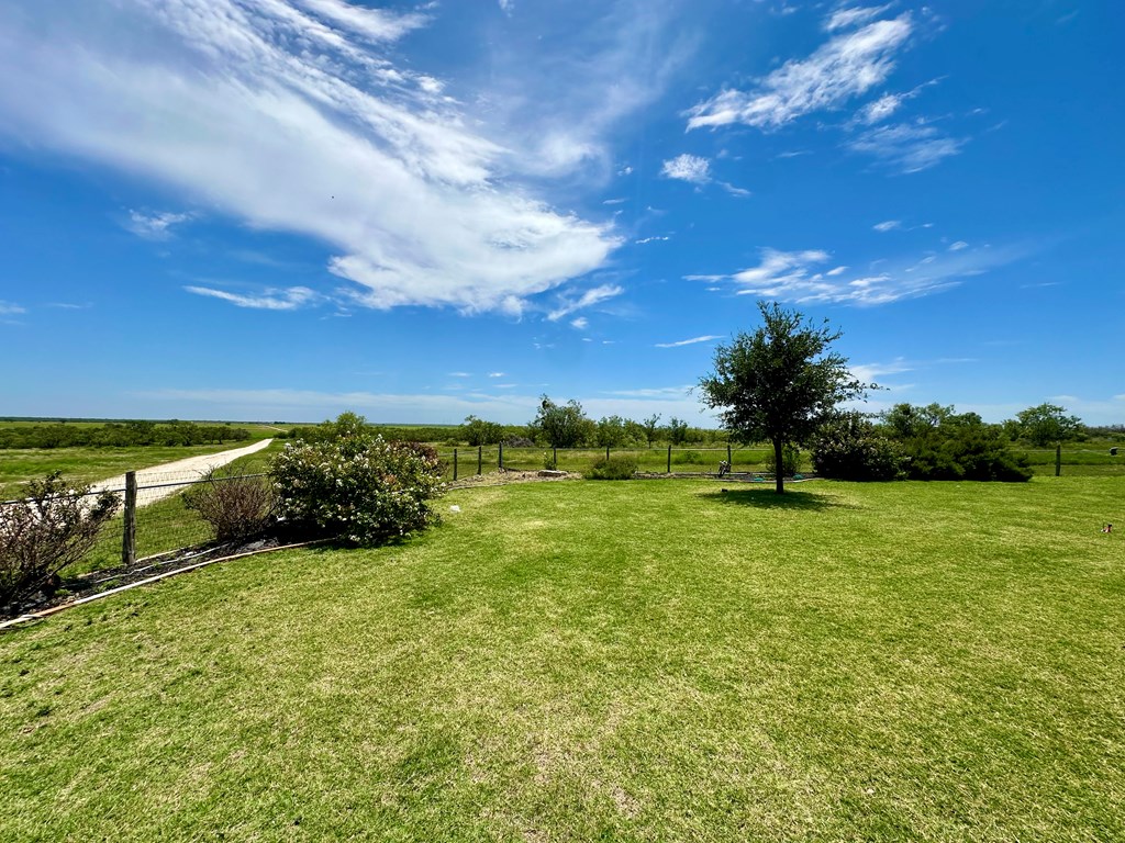 15901 Fm 2402 Property Photo 11