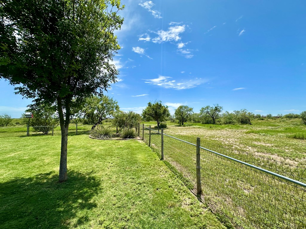 15901 Fm 2402 Property Photo 13