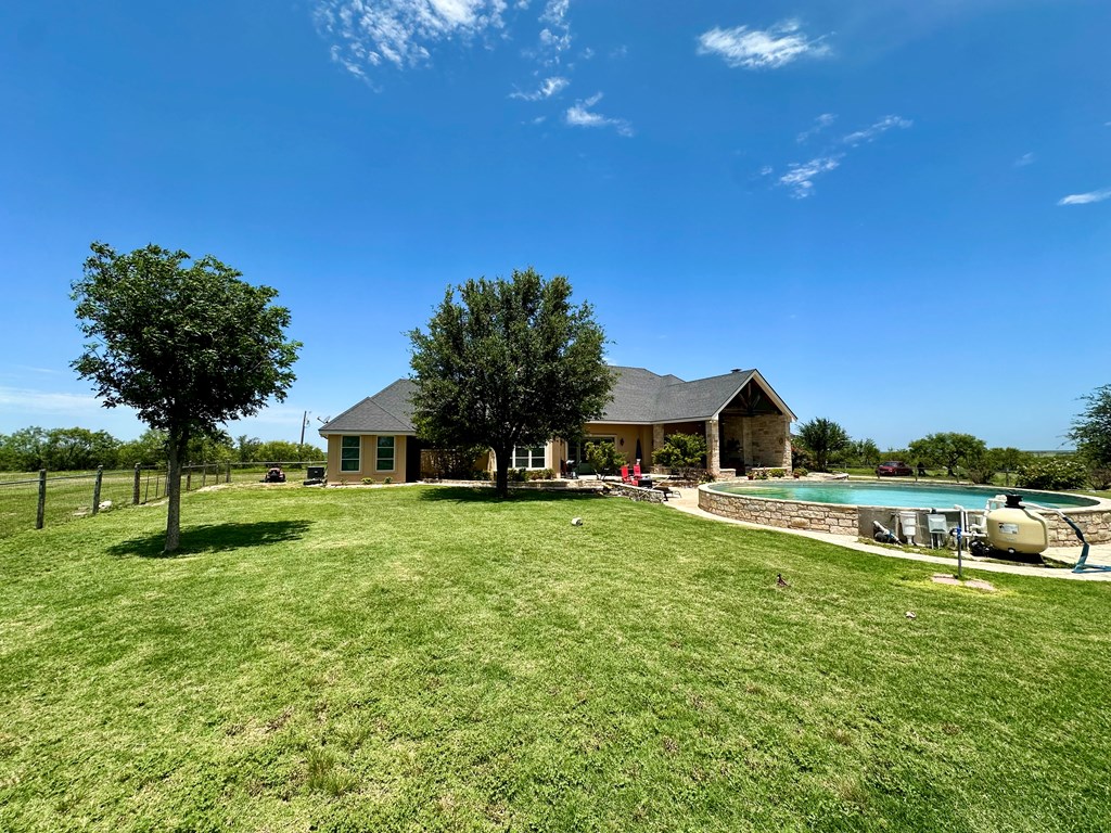 15901 Fm 2402 Property Photo 14