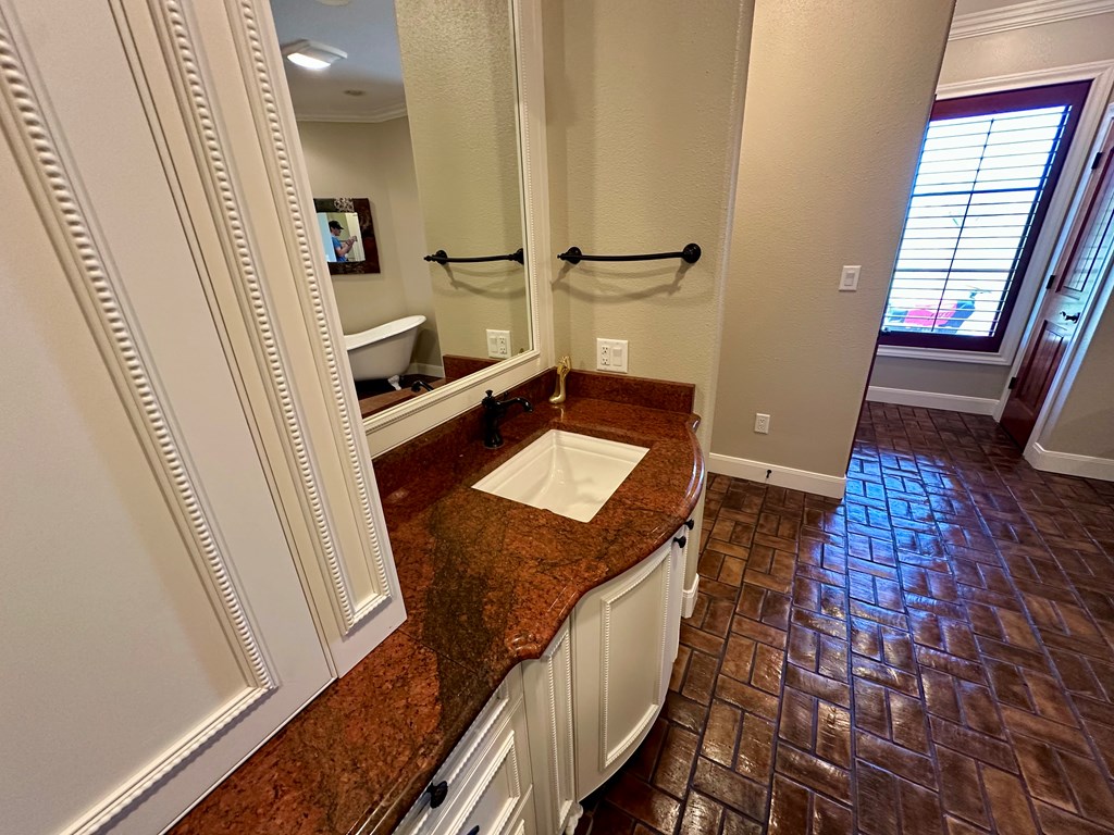 15901 Fm 2402 Property Photo 51