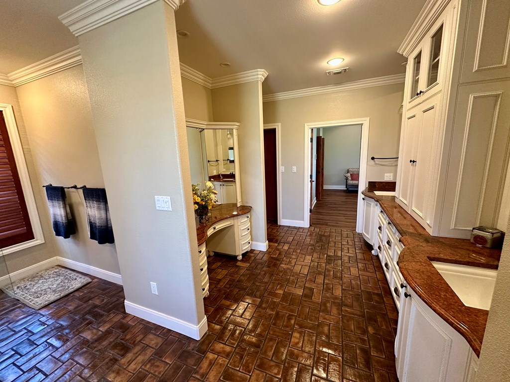 15901 Fm 2402 Property Photo 53