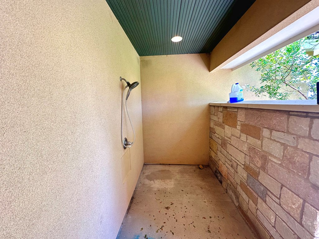 15901 Fm 2402 Property Photo 60