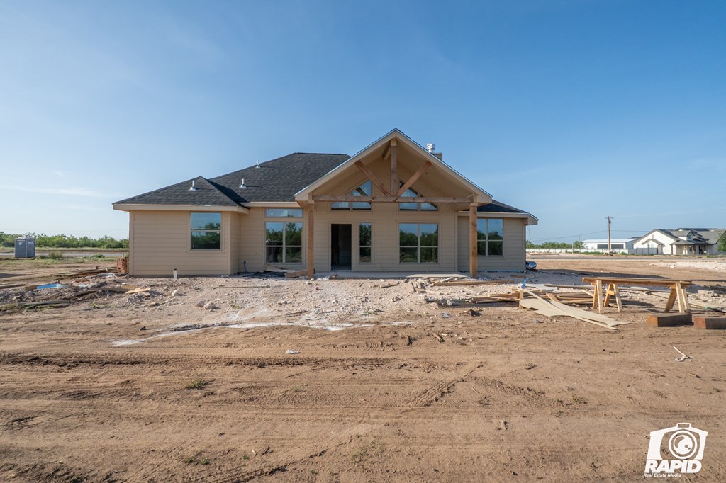 9547 Grey Wolf Lane Property Photo 3