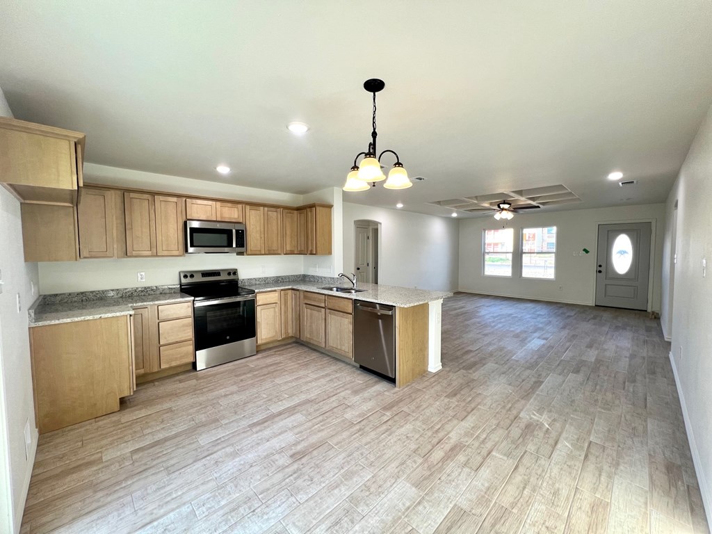2009 Hudson St Property Photo 4
