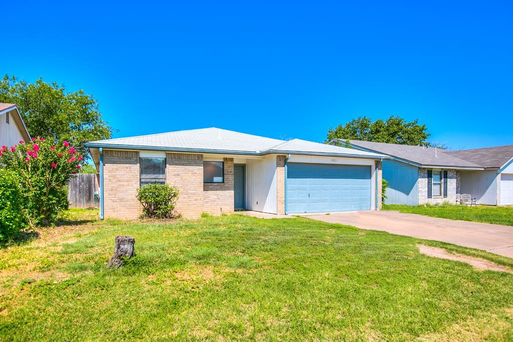 1821 La Mesa Lane Property Photo 2