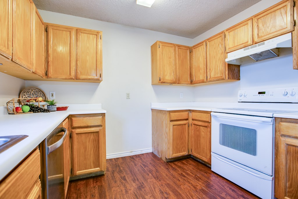 1821 La Mesa Lane Property Photo 15