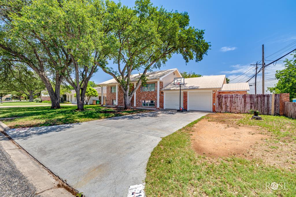 2113 Sul Ross St Property Photo 1
