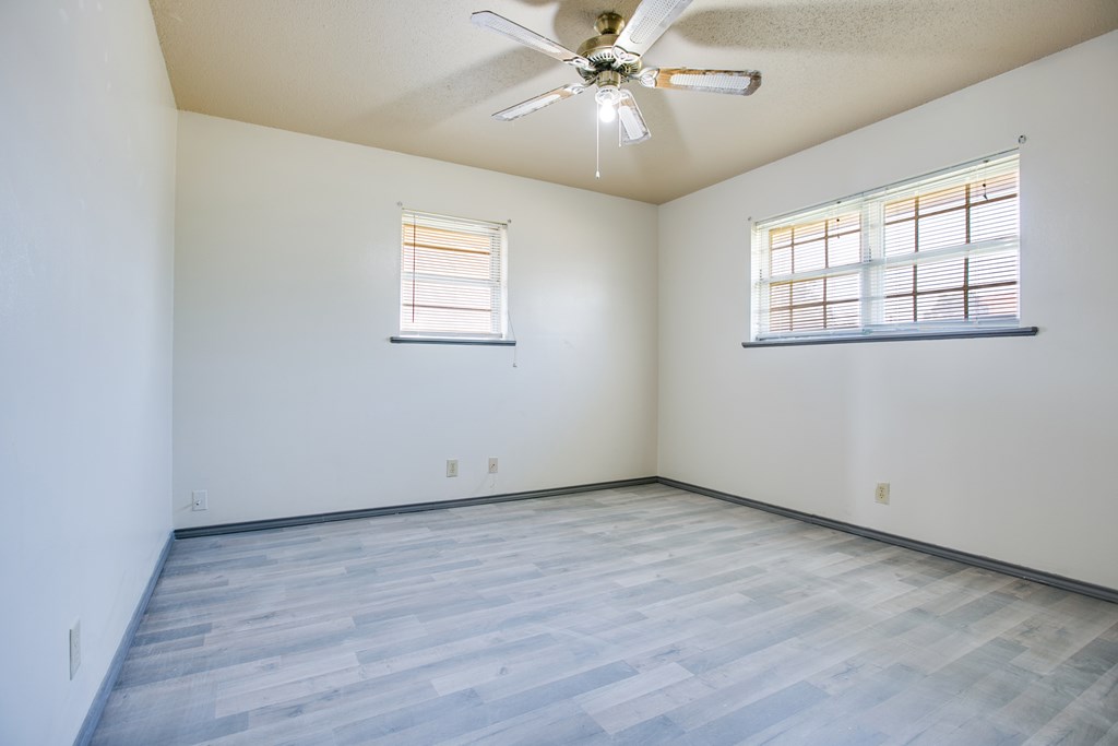 3518 Oxford Dr Property Photo 14