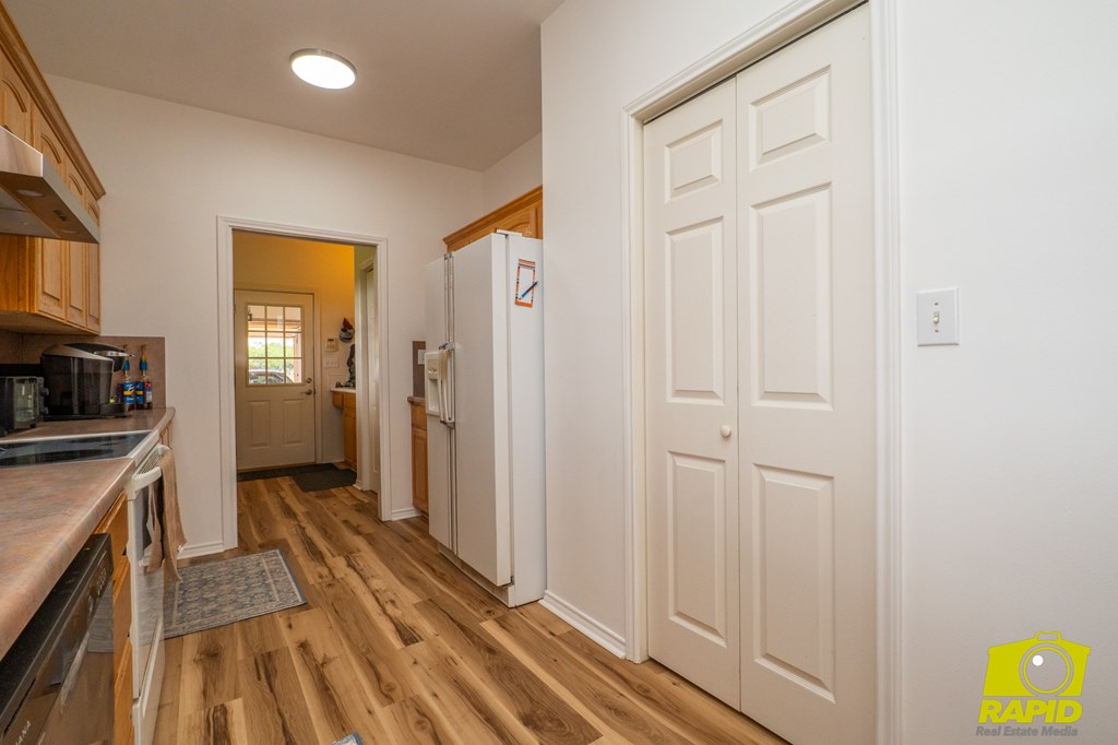 946 Buffalo Lane Property Photo 13