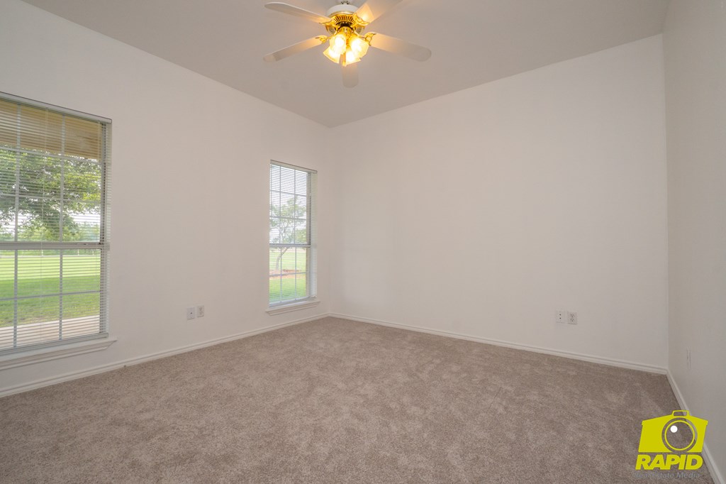 946 Buffalo Lane Property Photo 22