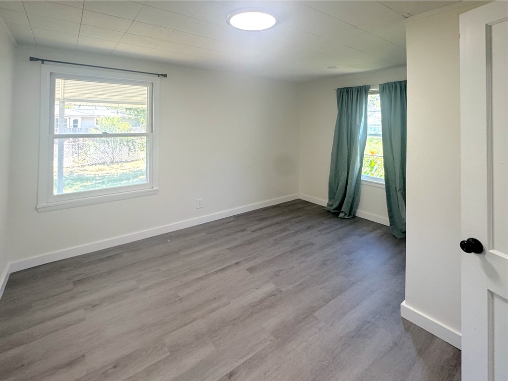 2491 Baylor Ave Property Photo 15
