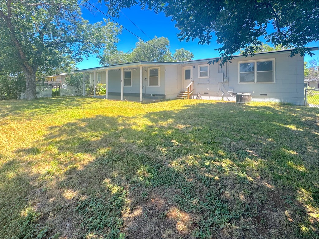 2491 Baylor Ave Property Photo 18