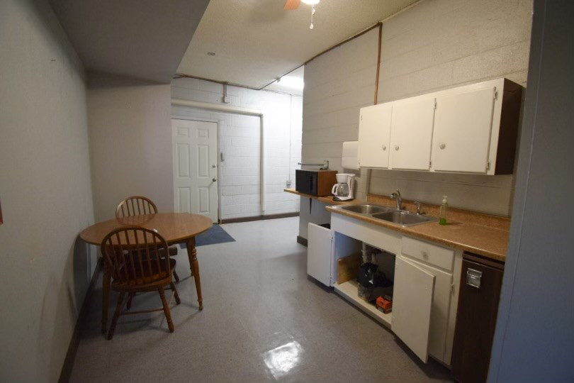 2421 Chadbourne Street Property Photo 11