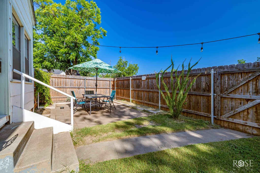 1620 W Ave J Property Photo 20