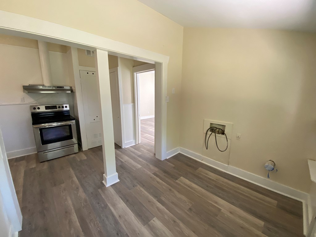 1315 Pecos St Property Photo 11