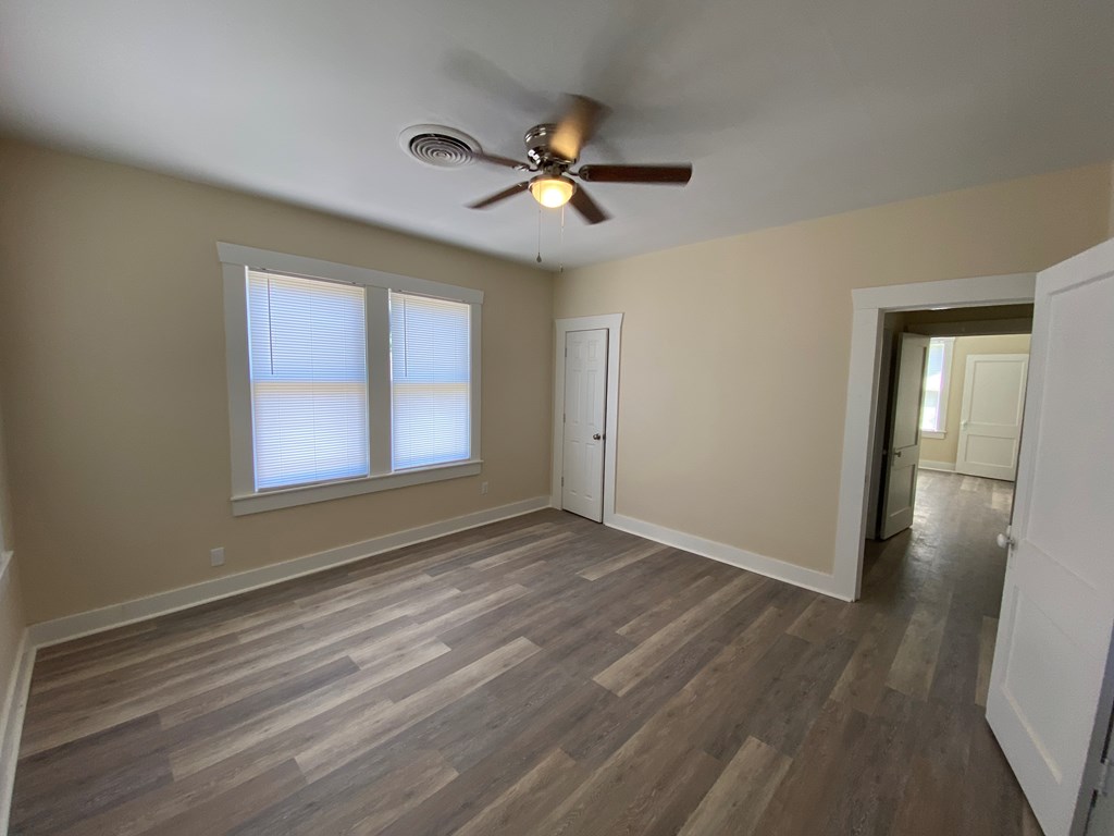 1315 Pecos St Property Photo 18