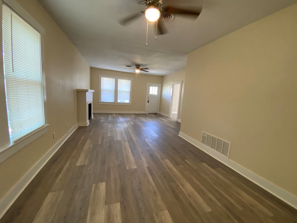 1315 Pecos St Property Photo 21