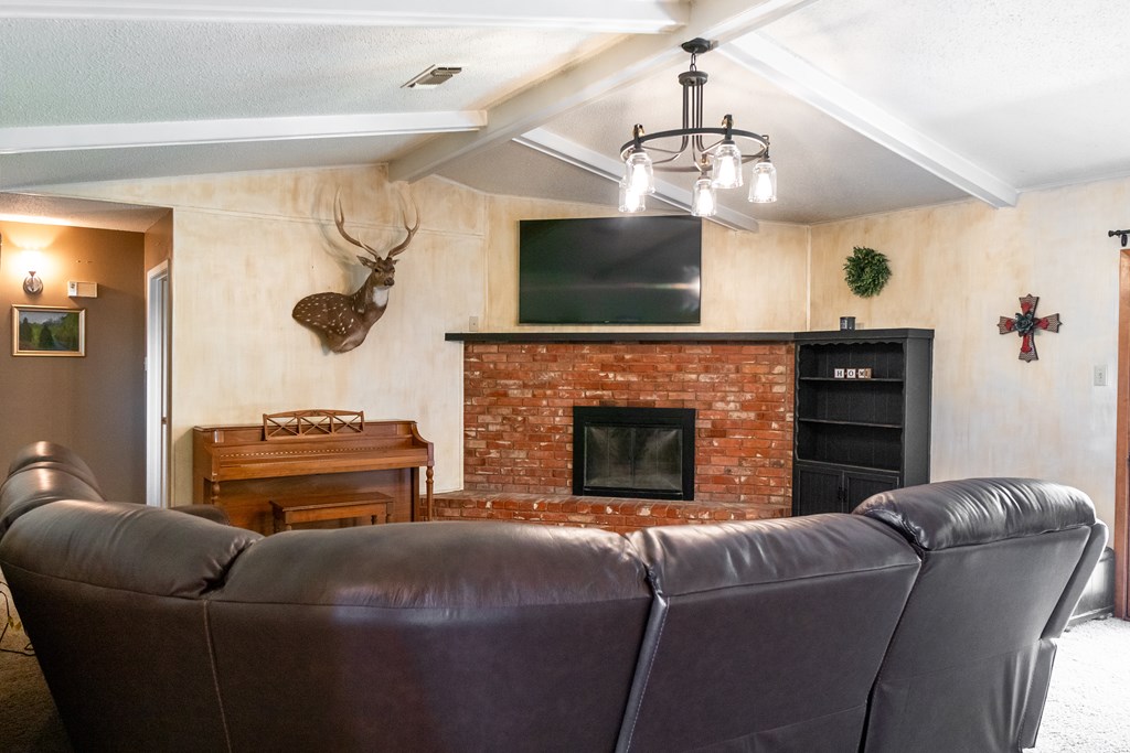 3025 Cumberland Dr Property Photo 7