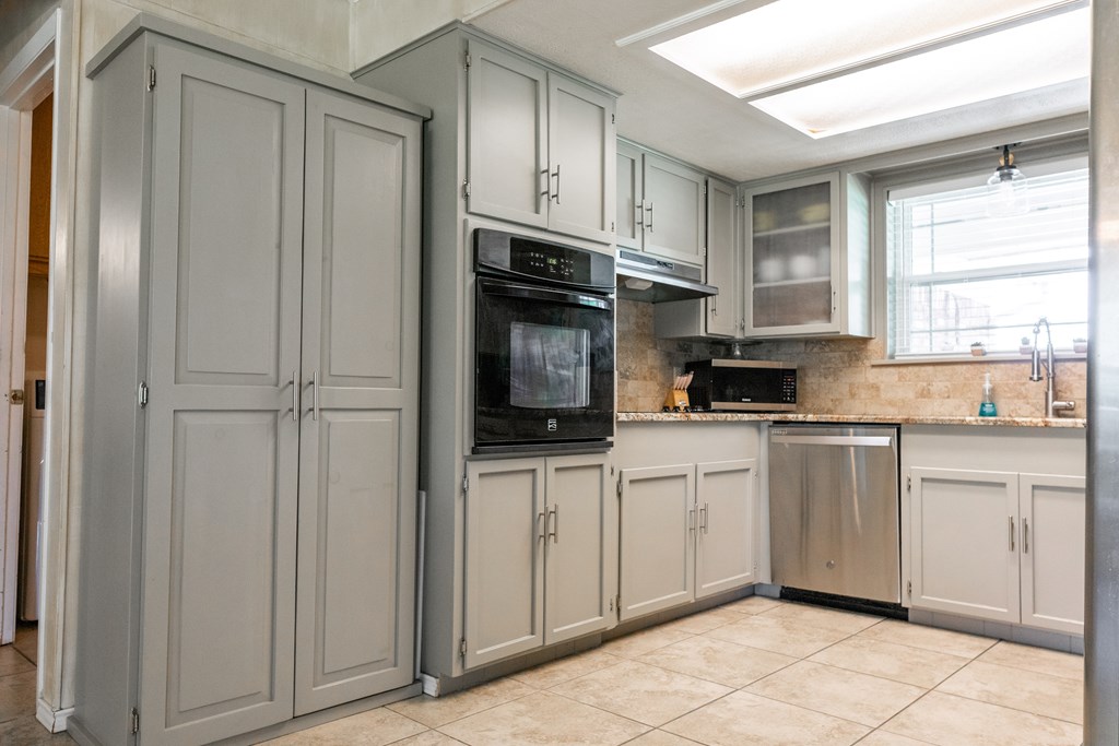 3025 Cumberland Dr Property Photo 10