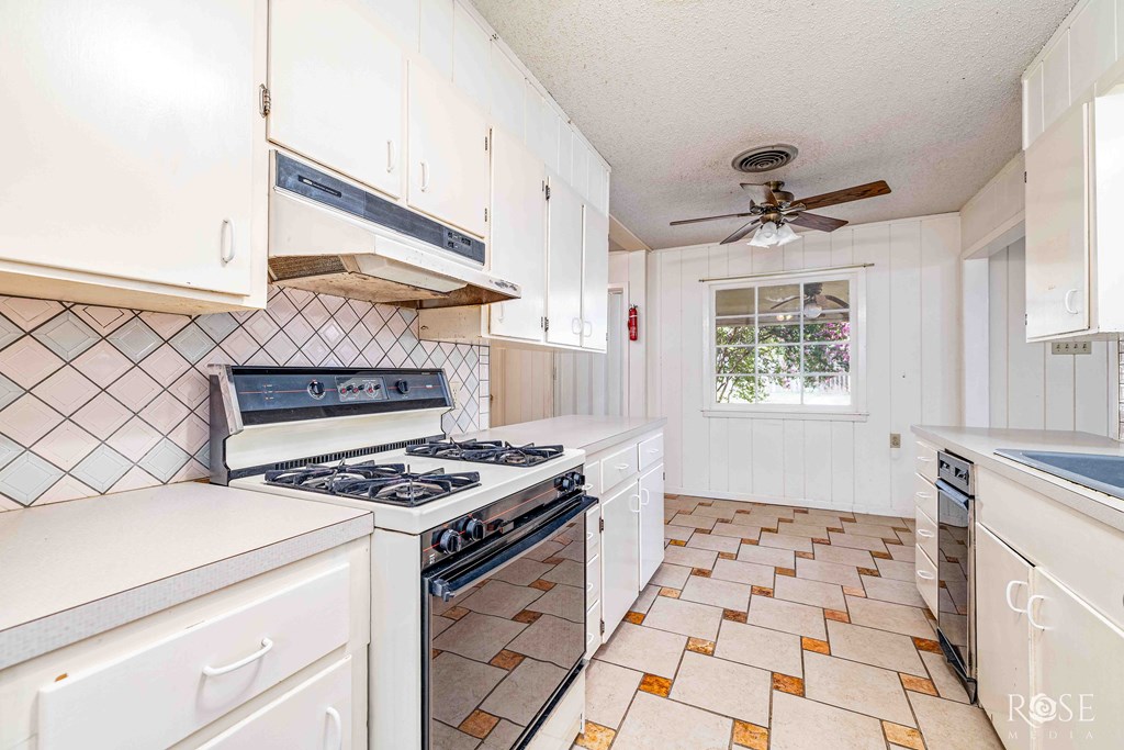 2114 Sul Ross St Property Photo 10