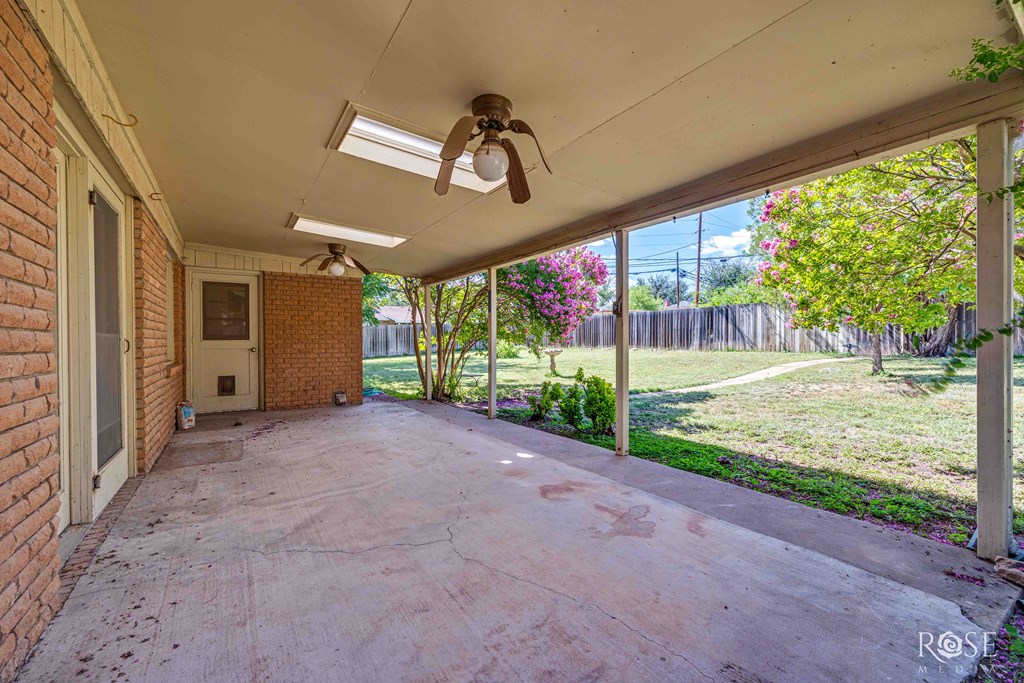 2114 Sul Ross St Property Photo 23