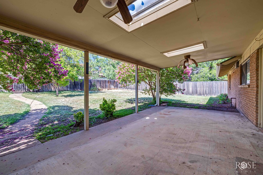 2114 Sul Ross St Property Photo 24