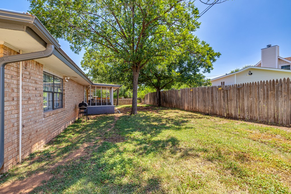 265 Glenna Dr Property Photo 28