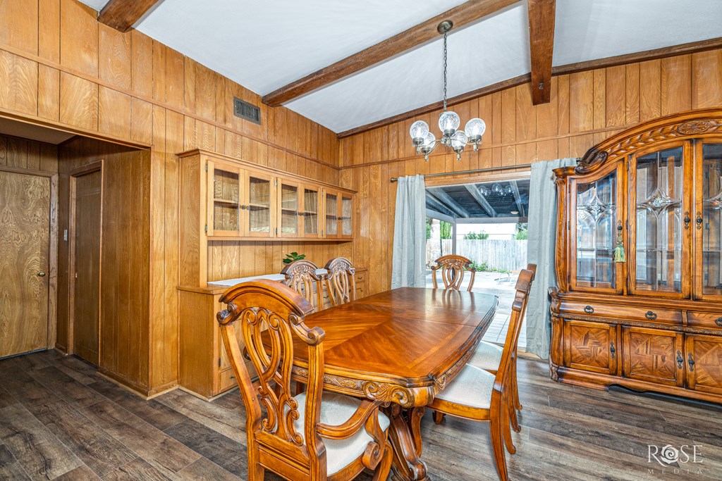 1003 N Plaza Property Photo 15