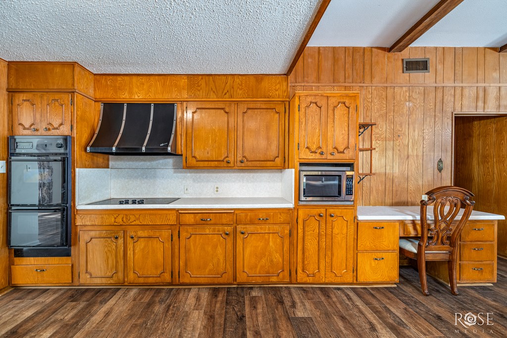 1003 N Plaza Property Photo 18