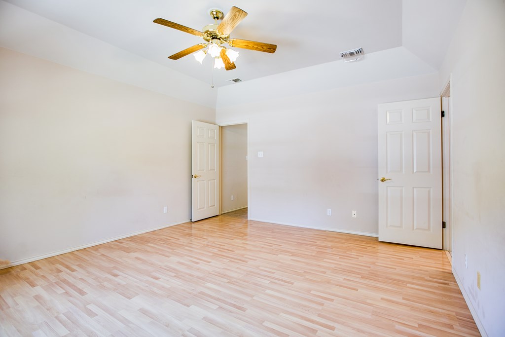 3306 Silver Spur Dr Property Photo 29