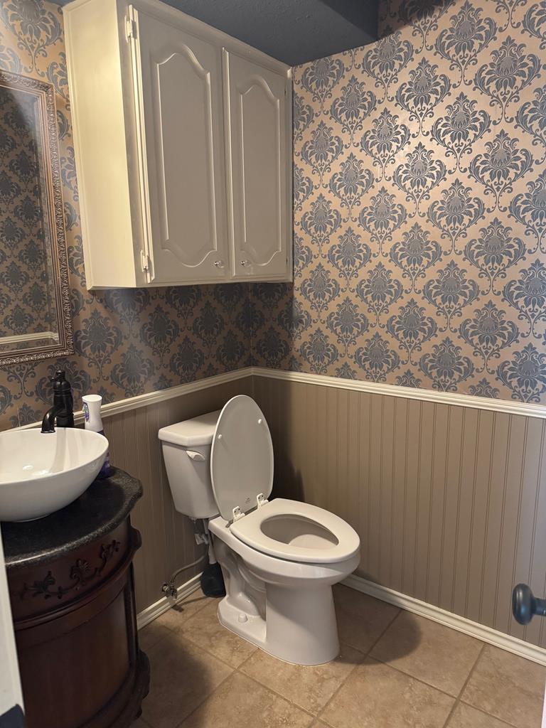 5413 Lake Tr Court Property Photo 4
