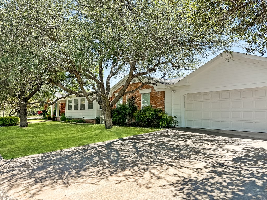 512 Terrace Dr Property Photo 7