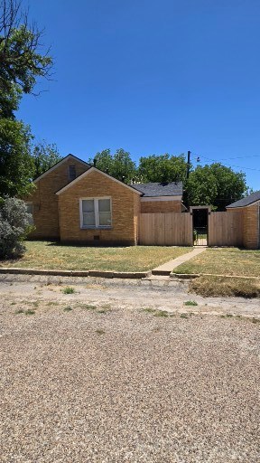 409 N Broadway St Property Photo 17