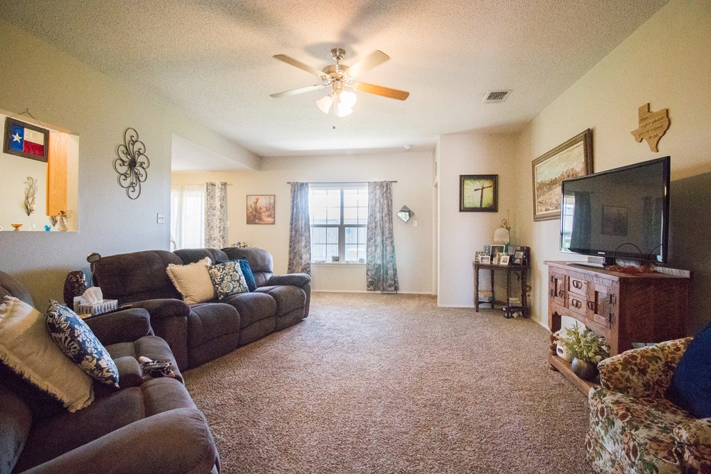 1224 Johnny Lane Property Photo 8