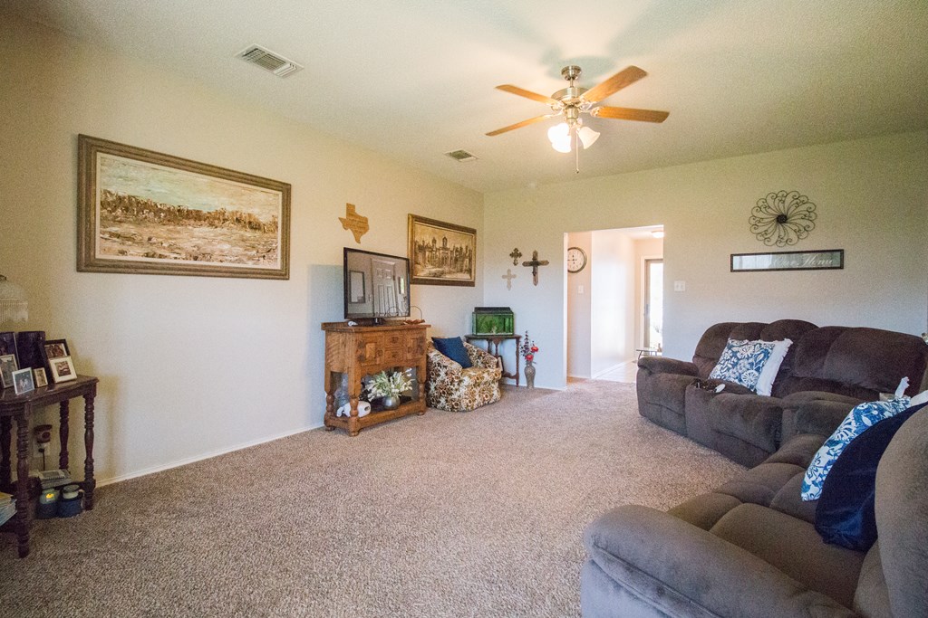 1224 Johnny Lane Property Photo 9