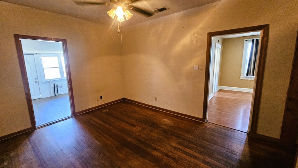 1510 W Beauregard Ave Property Photo 9