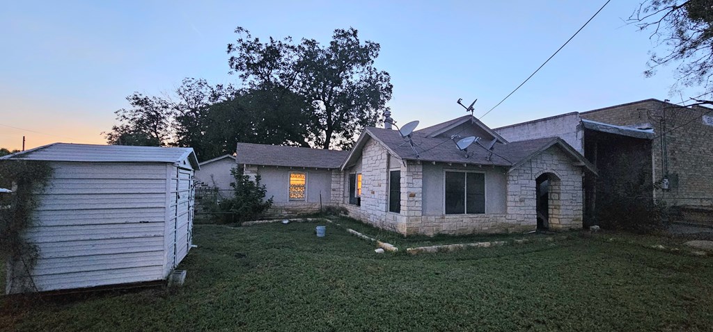 319 S Main St Property Photo 27