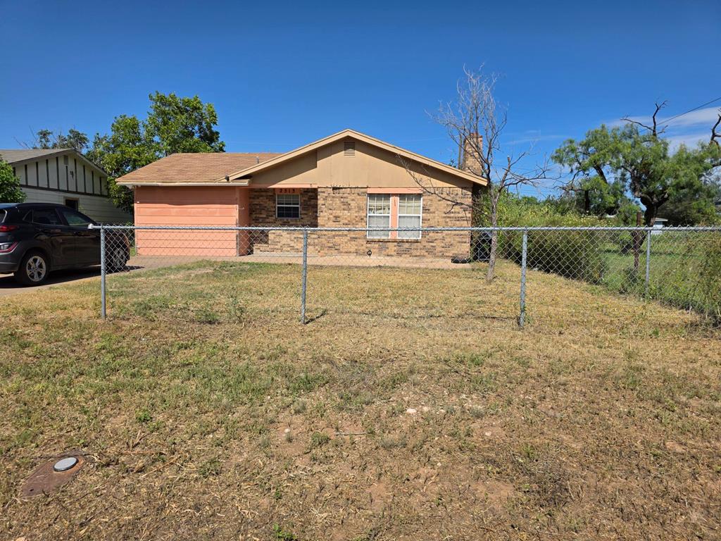2513 Marx St Property Photo 1