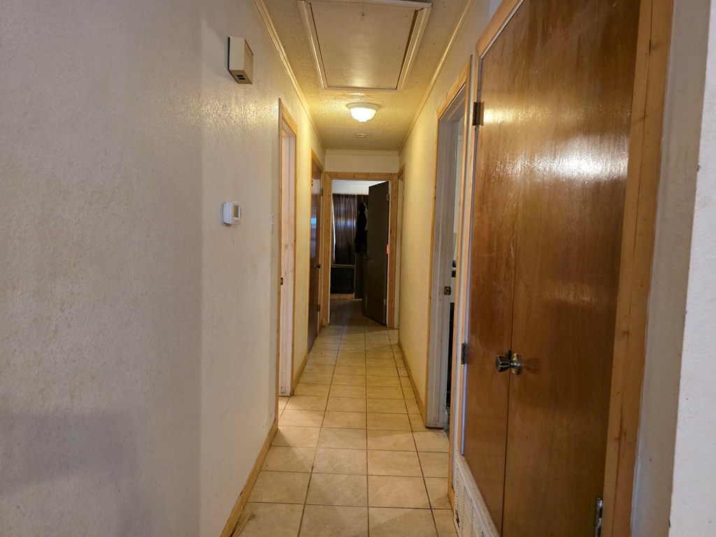 2513 Marx St Property Photo 6
