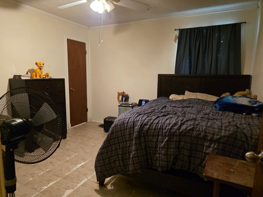 2513 Marx St Property Photo 10