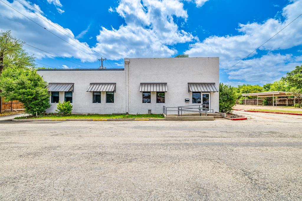 1317 Colorado Ave Property Photo 1