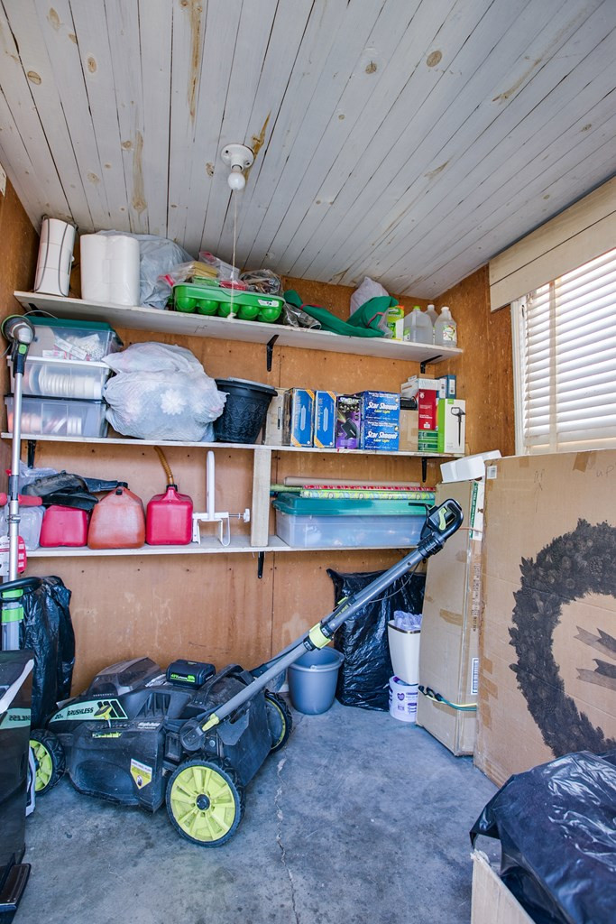 308 5th Street Property Photo 15