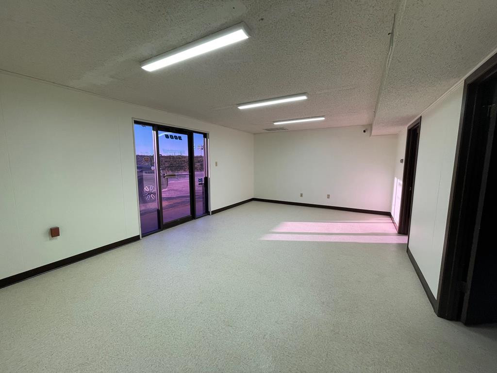 3006 W Houston Harte Access Road Property Photo 12