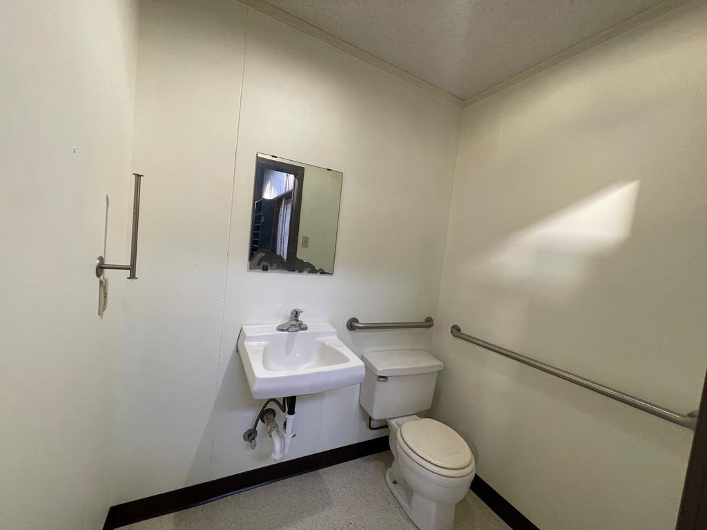 3006 W Houston Harte Access Road Property Photo 13