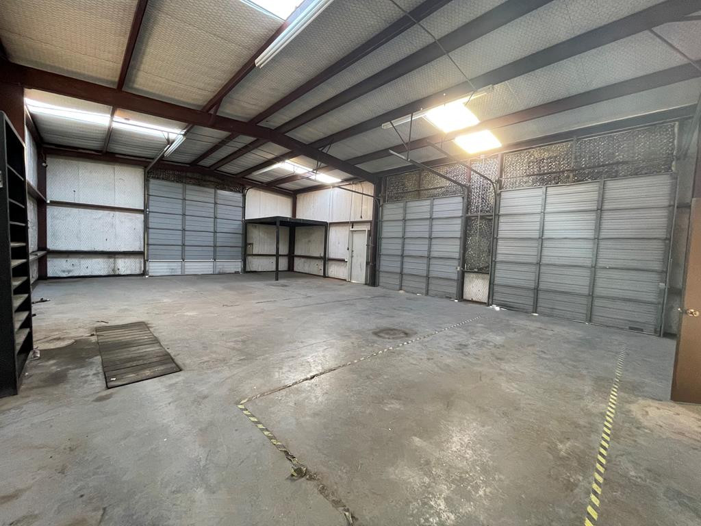 3006 W Houston Harte Access Road Property Photo 15