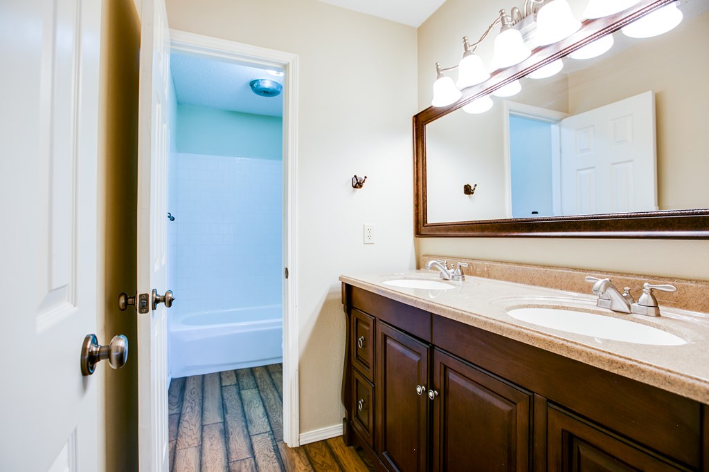 4201 Shefflera Dr Property Photo 27